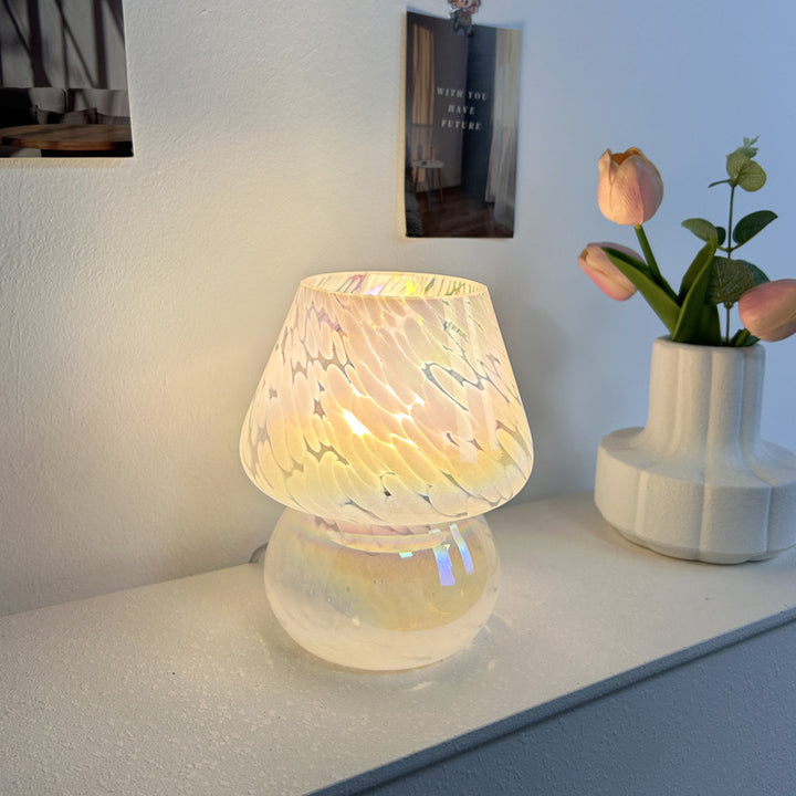 Zeitgenössische kreative ovale Glas-Tischlampe mit 1 Licht für das Wohnzimmer 