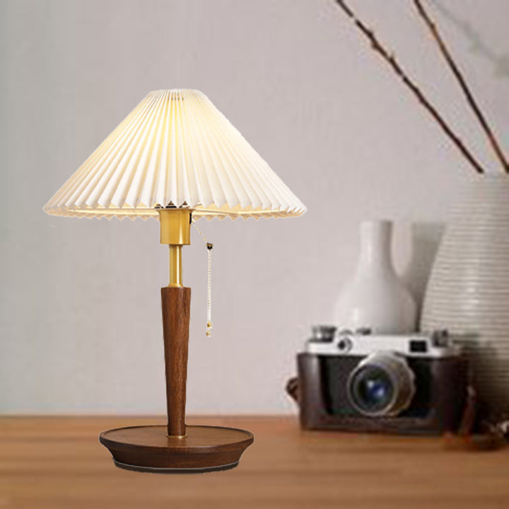 Lampe de table contemporaine nordique en tissu de bois de cuivre à 1 lumière pour salon 