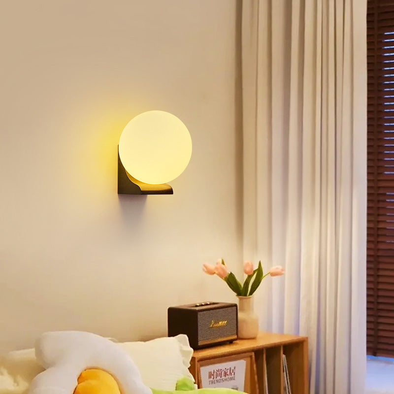 Lampe murale à globe en bois et verre japonais traditionnel à 1 lumière pour salon 