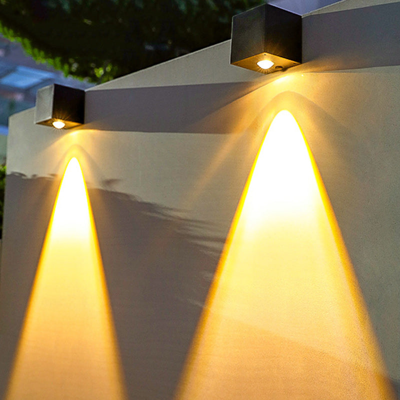 Lámpara de Aplique de Pared LED Solar de Plástico Cubo Minimalista Moderno para Jardín 