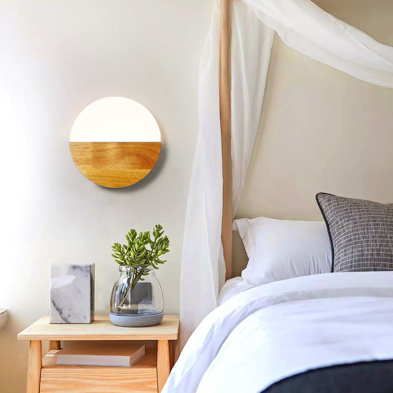 Zeitgenössische nordische runde Holz-Acryl-LED-Wandleuchte für das Wohnzimmer 