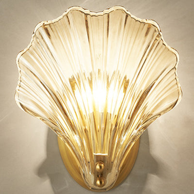 Applique murale contemporaine en cuivre et verre à 1 lumière pour salon 