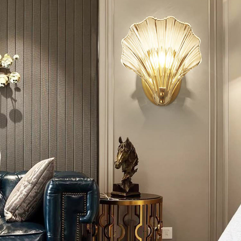 Applique murale contemporaine en cuivre et verre à 1 lumière pour salon 