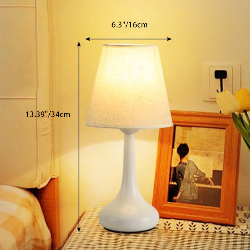 Zeitgenössische nordische Trommel Eisen Stoff 1-Licht Tischlampe für das Wohnzimmer 