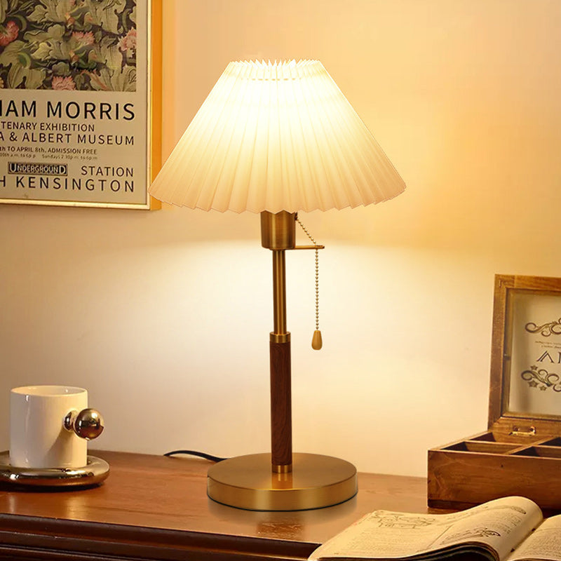 Traditionelle Vintage-Trommel-Eisenstoff 1-Licht-Tischlampe für Wohnzimmer 