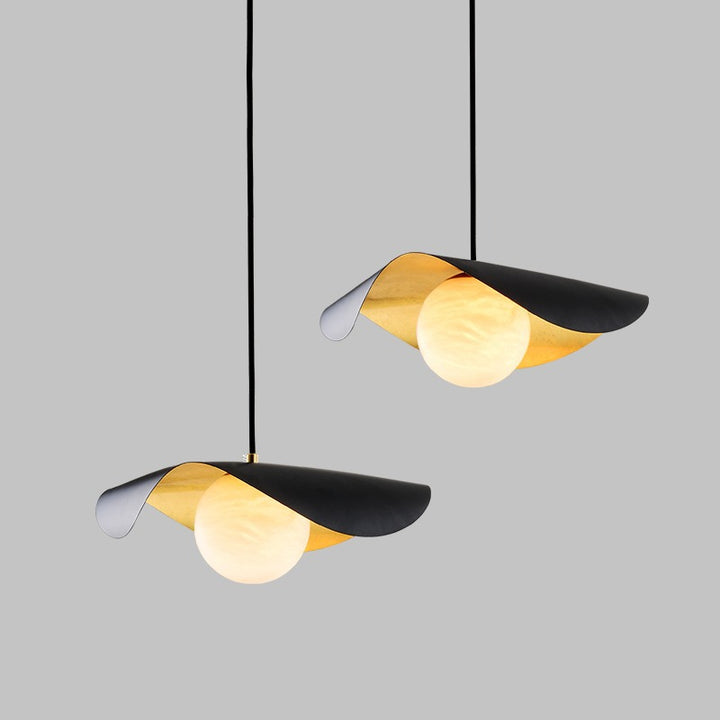 Suspension Luminaire en Verre et Fer Courbé Scandinave Contemporain à 1 Lumière pour Salon 