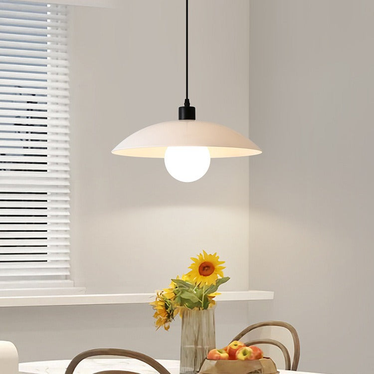 Suspension lumineuse contemporaine en fer rond industriel avec verre à 1 lumière pour salon 