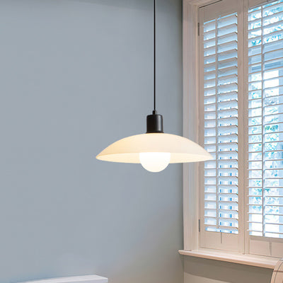 Suspension lumineuse contemporaine en fer rond industriel avec verre à 1 lumière pour salon 