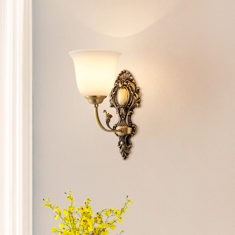 Traditionelle französische Kupferglas-Wandleuchte mit 1/2 Licht für das Wohnzimmer 