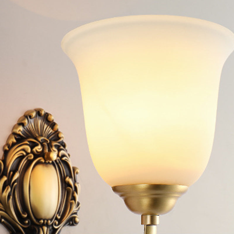 Traditionelle französische Kupferglas-Wandleuchte mit 1/2 Licht für das Wohnzimmer 