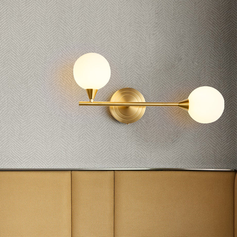 Traditionelle französische Globe Eisen Glas 2-Licht Wandleuchte für Wohnzimmer 