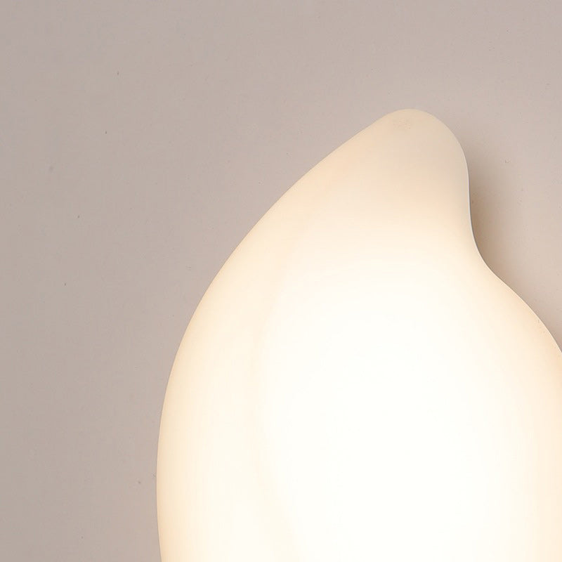 Applique murale LED ovale contemporaine en fer et plastique pour salon 