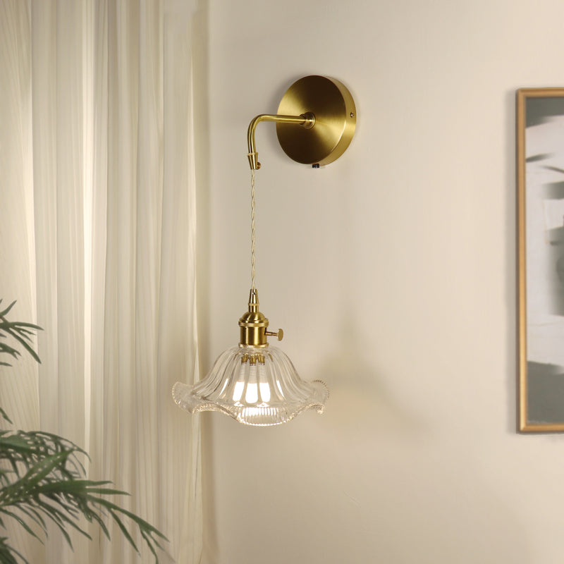Traditionelle französische Blumen-Kupferglas 1-Licht Wandleuchte für Wohnzimmer 