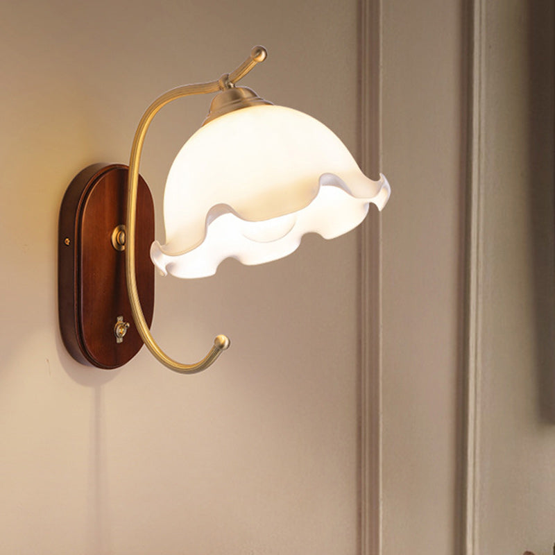 Traditionelle französische Kuppel Holz Kupfer Glas 1-Licht Wandleuchte für Wohnzimmer 