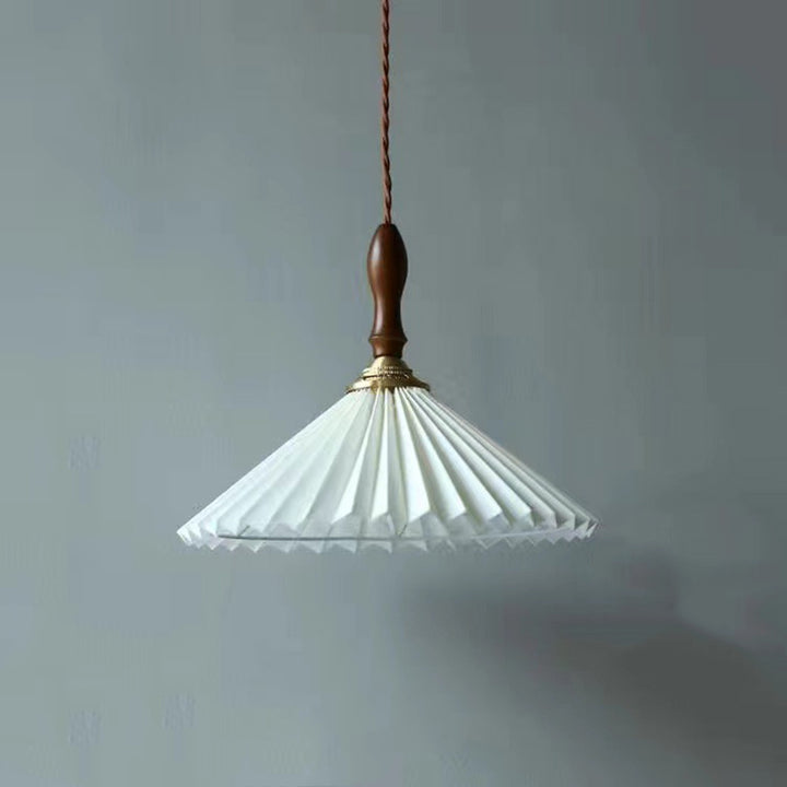Zeitgenössische nordische Kegel Holz Kupfer Kunststoff 1-Licht Pendelleuchte für Wohnzimmer 