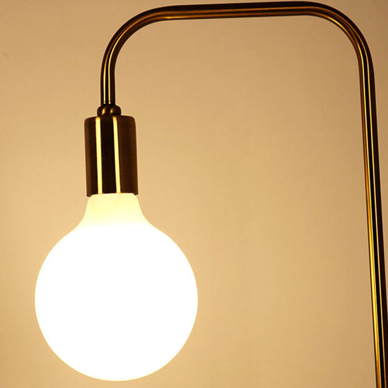 Lampe de sol contemporaine nordique en colonne de fer, marbre et verre 1-lumière pour salon 
