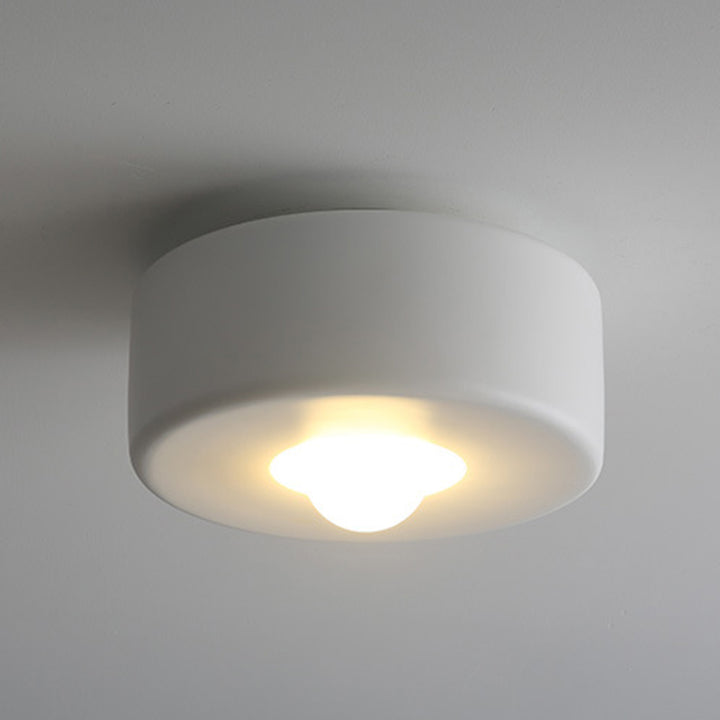 Plafonnier à montage encastré à 1 lumière en résine de cylindre nordique contemporain pour salon 