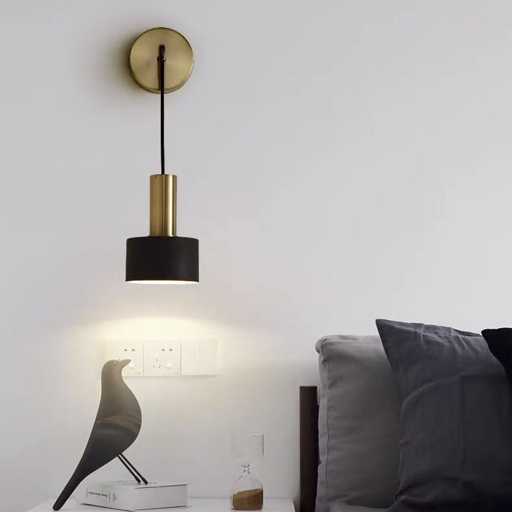 Moderne minimalistische zylindrische Eisen-Wandleuchte mit 1 Licht für das Wohnzimmer 