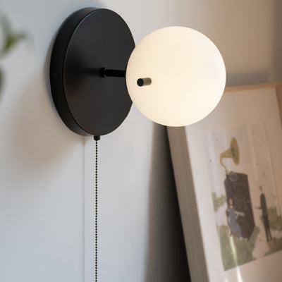 Lámpara de Aplique de Pared de 1 Luz de Vidrio y Hierro Escandinava Contemporánea para Sala de Estar 