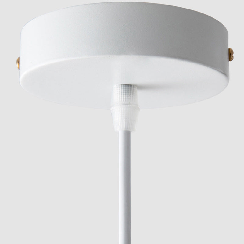 Suspension Luminaire à une lumière en forme de cône nordique contemporain pour salon 