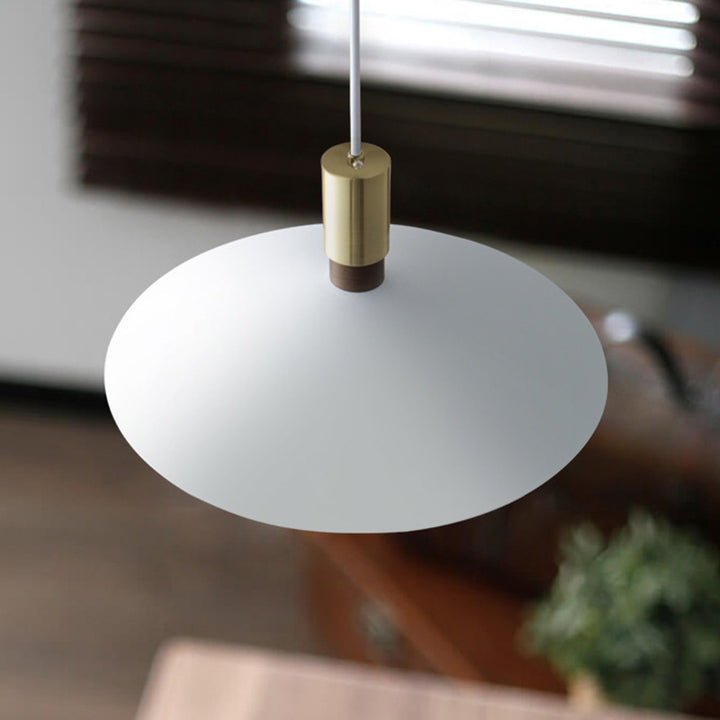 Suspension Luminaire à une lumière en forme de cône nordique contemporain pour salon 