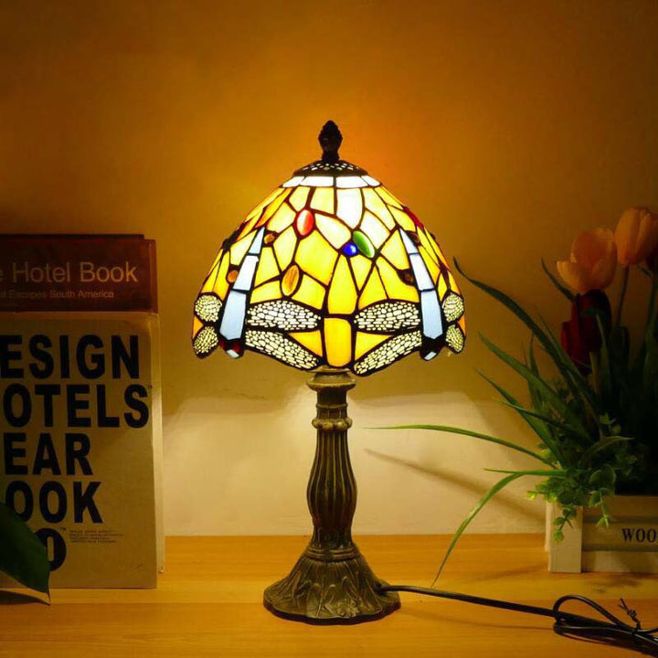 Traditionelle Tiffany-Kuppel aus Eisen und Glas, 1-flammige Tischlampe für das Wohnzimmer 