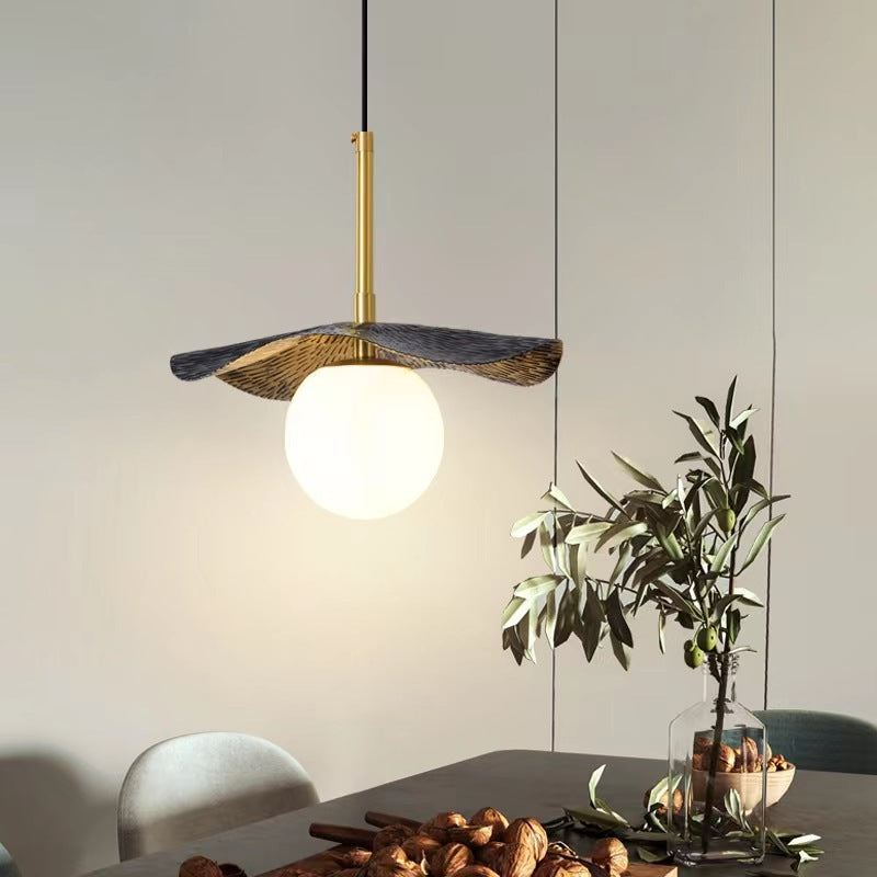 Zeitgenössische Luxus-Globus-Kupfer-Stein 1-Licht Pendelleuchte für Wohnzimmer 