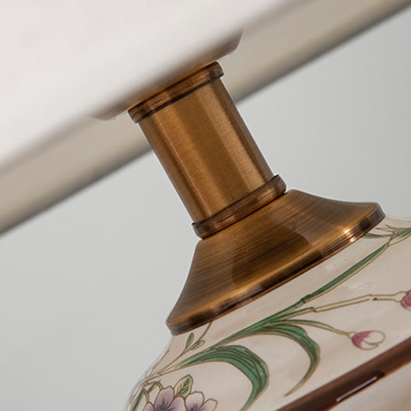 Lampe de table à 1 lumière en tissu céramique en cuivre avec tambour chinois traditionnel pour salon 