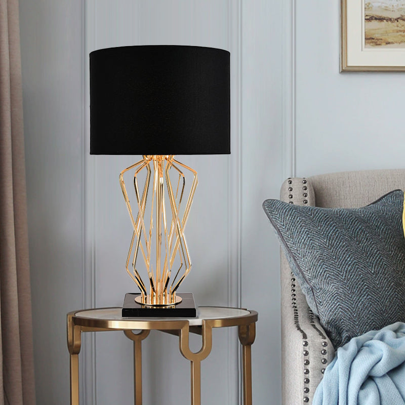 Contemporary Luxury Cylinder Iron Fabric 1-Light Table Lamp For Living Room