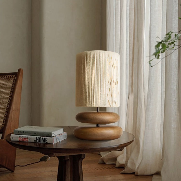 Traditionelle japanische Zylinder-Eisen-Holz-Stoff 1-Licht-Tischlampe für das Wohnzimmer 