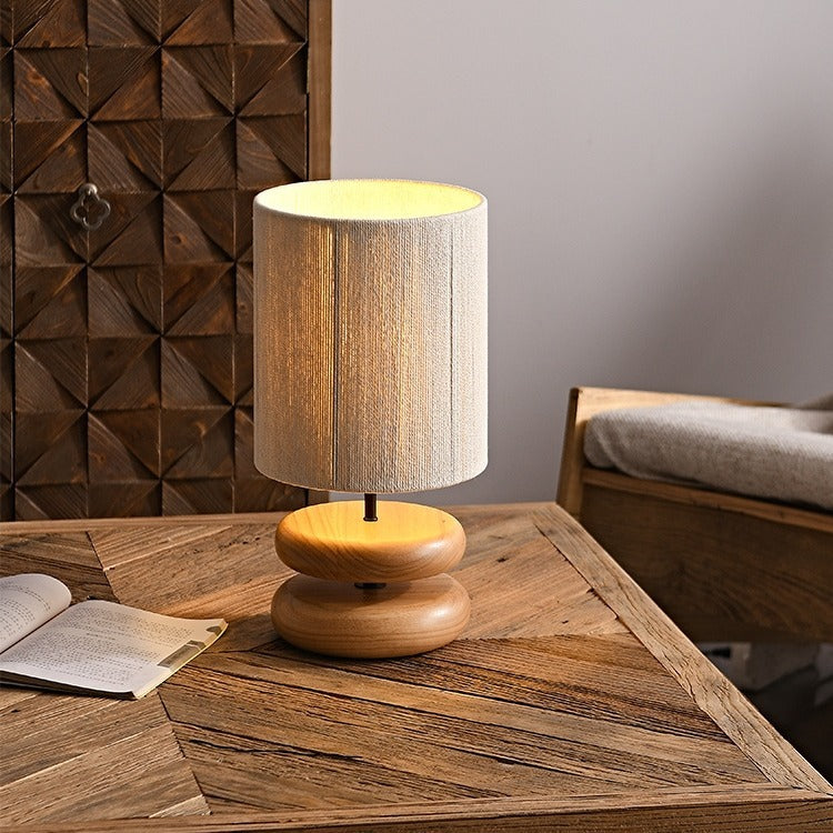 Traditionelle japanische Zylinder-Eisen-Holz-Stoff 1-Licht-Tischlampe für das Wohnzimmer 