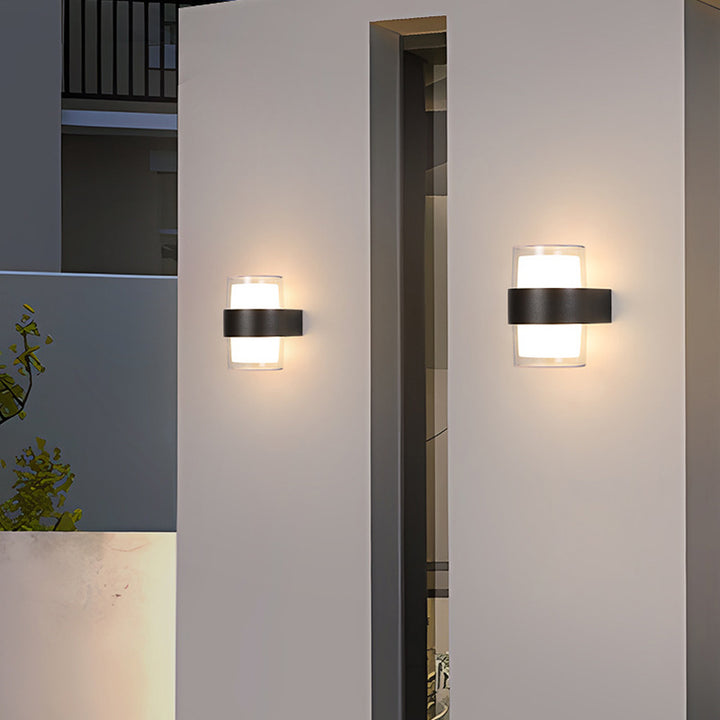 Moderne minimalistische Zylinder Aluminium Acryl LED Wandleuchte für den Garten 