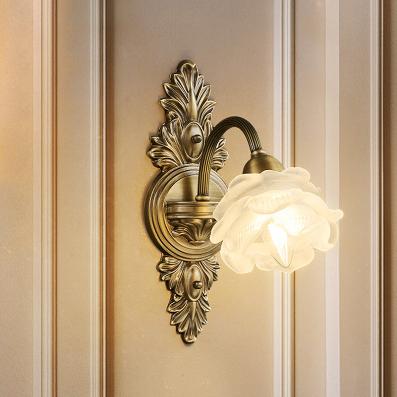 Lámpara Aplique de Pared de 1 Luz de Vidrio de Cobre con Flor Europea Tradicional Para Sala de Estar 