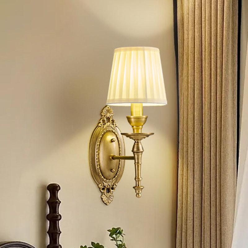 Traditionelle europäische Trommel Kupfer Stoff 1/2-Licht Wandleuchte für Wohnzimmer 