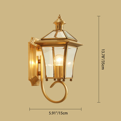 Lampe murale à un abat-jour en verre de cuivre trapézoïdal européen traditionnel pour jardin 