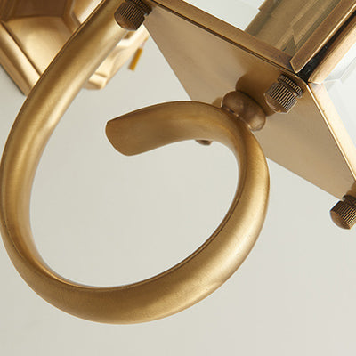 Lampe murale à un abat-jour en verre de cuivre trapézoïdal européen traditionnel pour jardin 