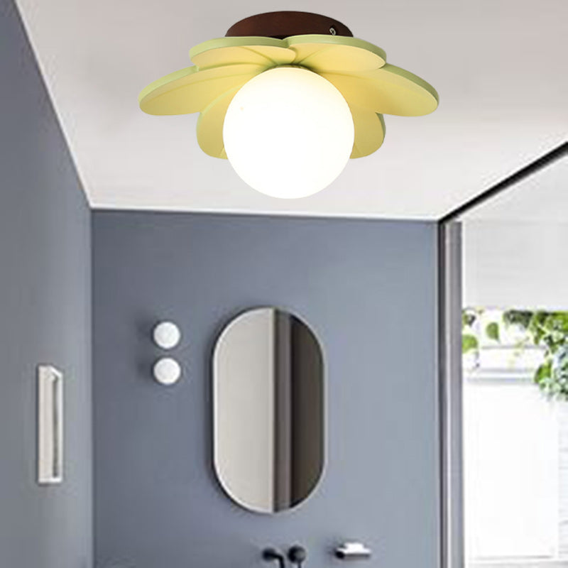 Plafonnier semi-encastré contemporain en résine de fer créatif avec une lumière pour le salon 