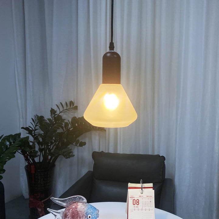 Suspension lumineuse moderne minimaliste en verre et fer à 1 lumière pour salon 