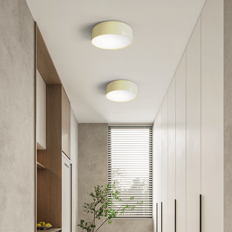 Plafonnier LED en acrylique rond créatif contemporain en fer pour salon 