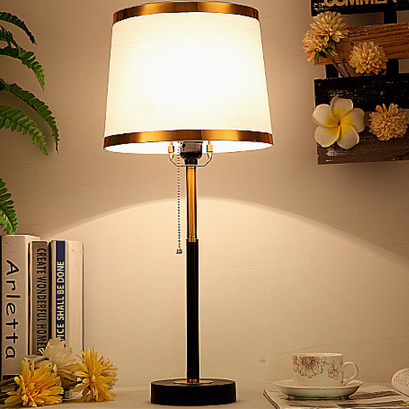 Contemporary Scandinavian Drum Iron Fabric 1-Light Table Lamp For Living Room