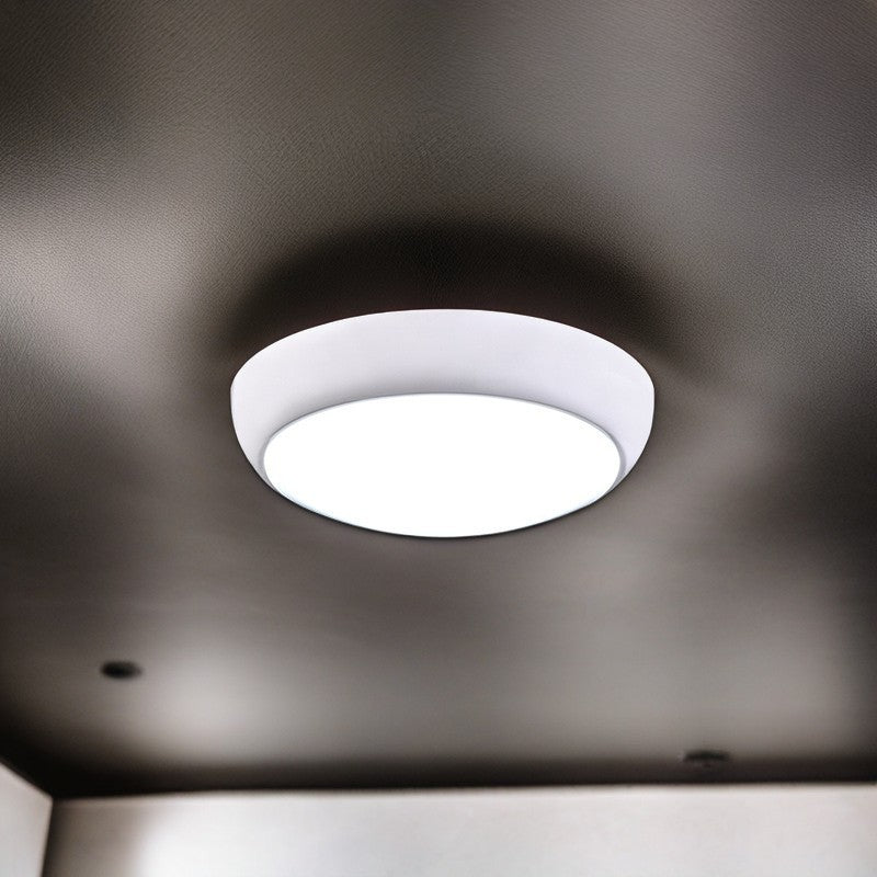 Plafonnier LED rond en plastique minimaliste moderne pour salon 