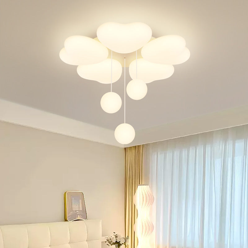 Zeitgenössische kreative Herz Eisen Kunststoff LED Deckenleuchte für das Schlafzimmer 