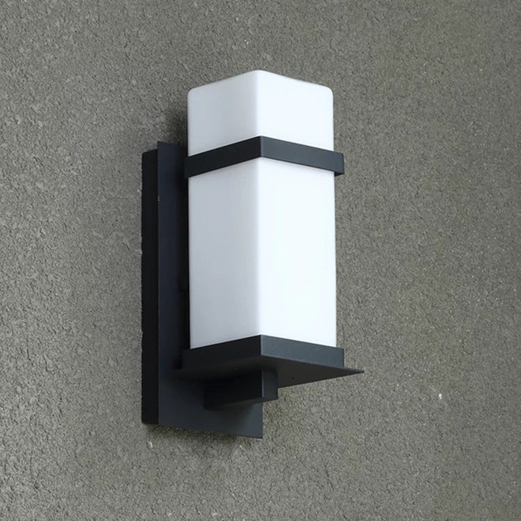 Moderne minimalistische rechteckige Eisen-Glas-Wandleuchte mit 1 Licht für den Garten 