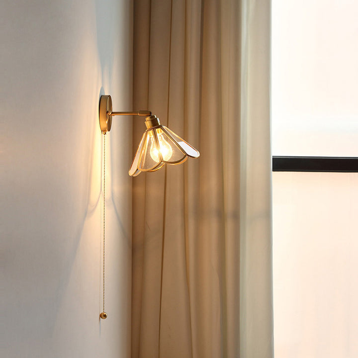 Contemporary Nordic Hexagonal Copper Glass 1-Light Wall Sconce Lamp For Living Room