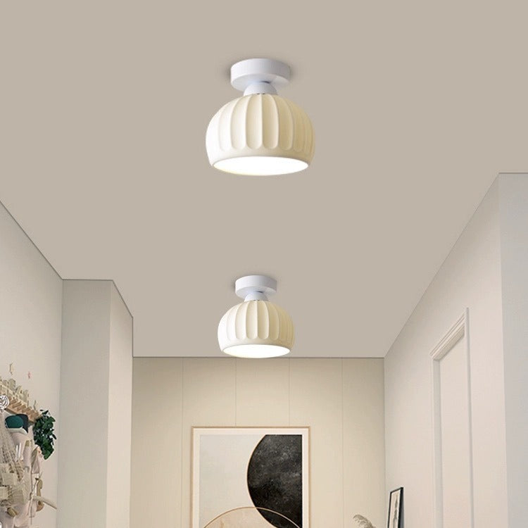 Moderne kreative runde Eisen-Keramik 1-Licht Semi-Flush-Montage Deckenleuchte für das Wohnzimmer 
