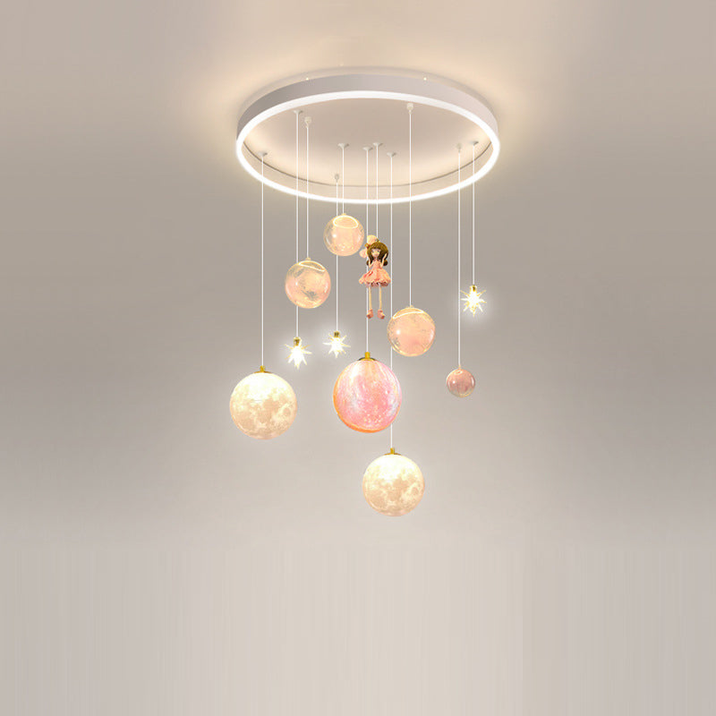 Plafonnier contemporain créatif pour petite fille astronaute en silicone, fer et résine avec 6 lumières pour le salon 