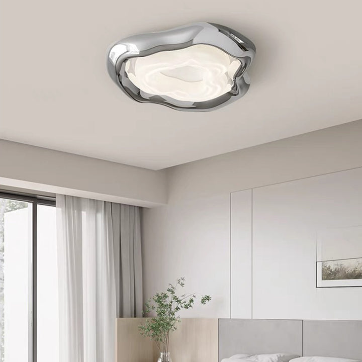 Zeitgenössische kreative unregelmäßige Dreieck PE Harz LED Unterputz Deckenleuchte für Wohnzimmer 