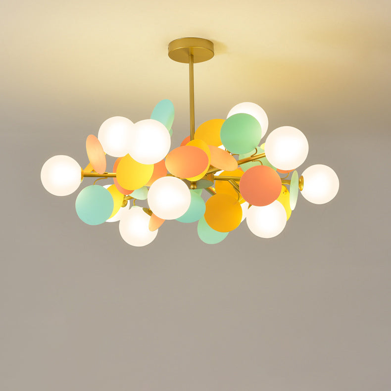 Zeitgenössischer nordischer Kronleuchter aus Metall, Acryl, bunt, Blumenzweig, runde Glaskugel, 5/6/8/10/12/15 Lichter für Wohnzimmer 