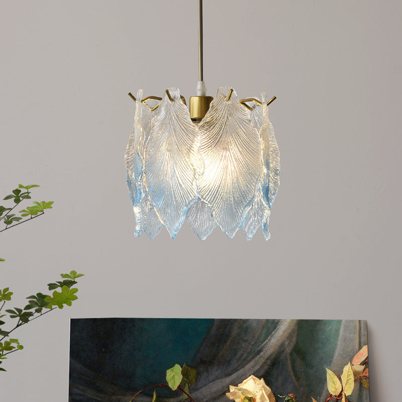 Lustre suspendu contemporain de luxe à une lumière en verre de fer avec feuille côtelée et perle pour salon 