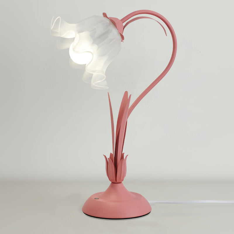 Contemporary Creative Flower Iron Acrylic 1-Light Table Lamp For Bedroom
